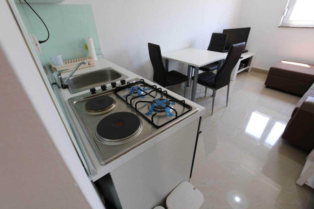 Apartments Saramandic Šilo Buitenkant foto