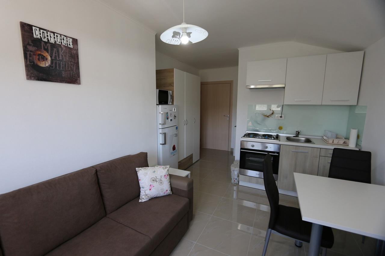 Apartments Saramandic Šilo Buitenkant foto