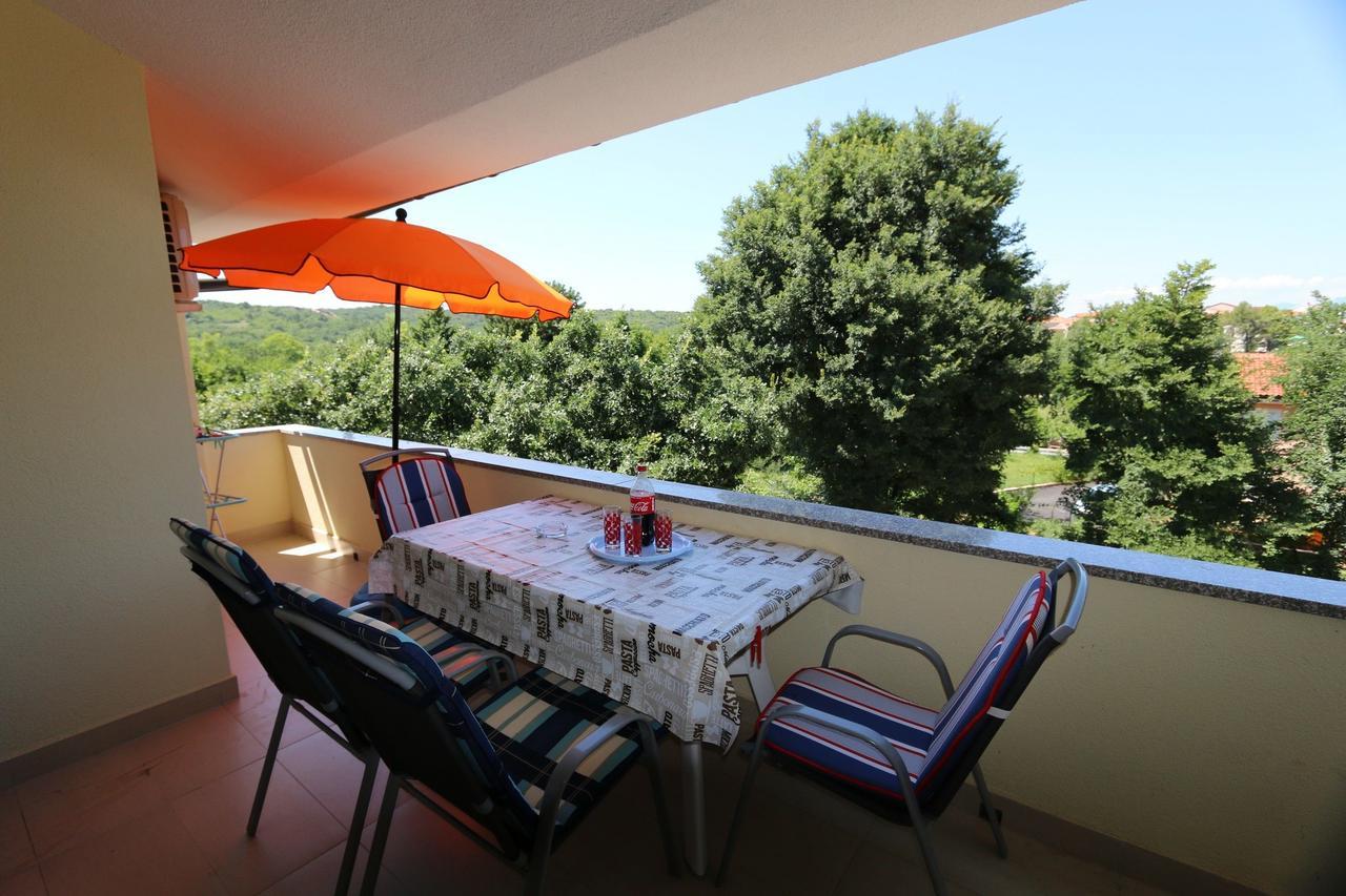 Apartments Saramandic Šilo Buitenkant foto